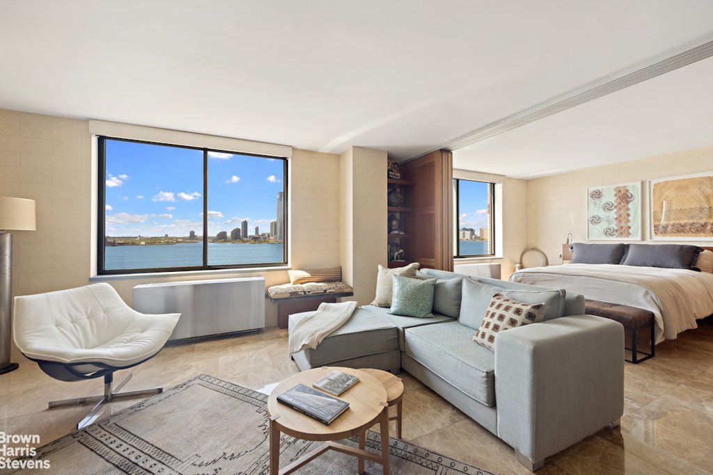 21 South End Avenue, Unit PH1E photo 12