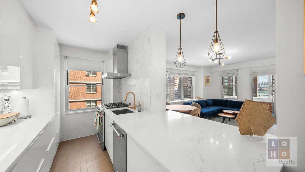 575 Grand Street, Unit E1202 photo 6