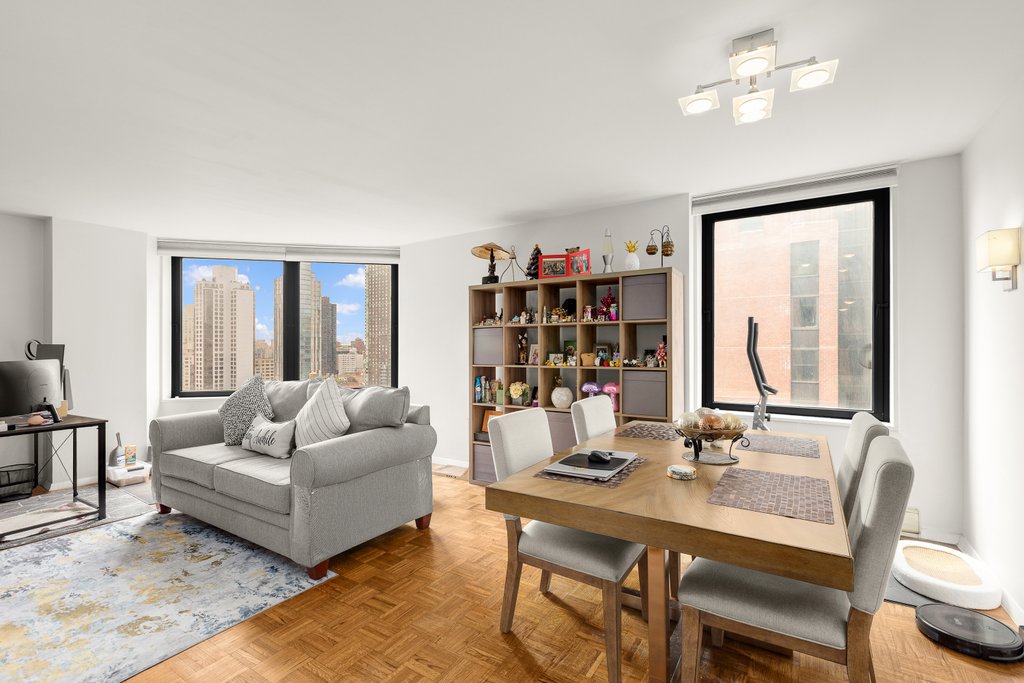 1641 Third Avenue, Unit 16C