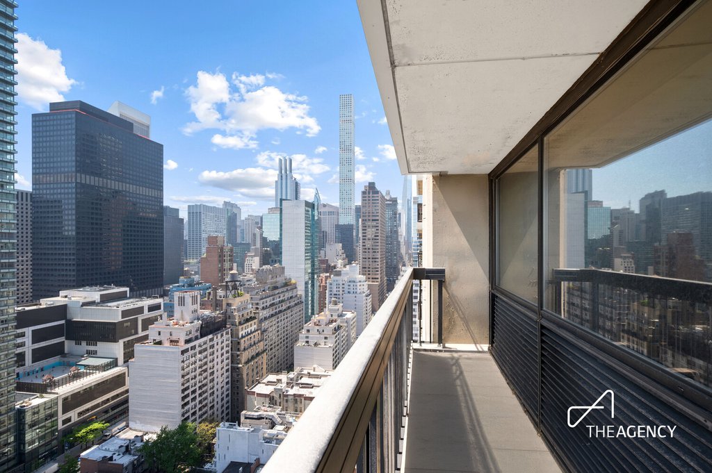 300 East 59th Street, Unit 2801/2802 photo 2