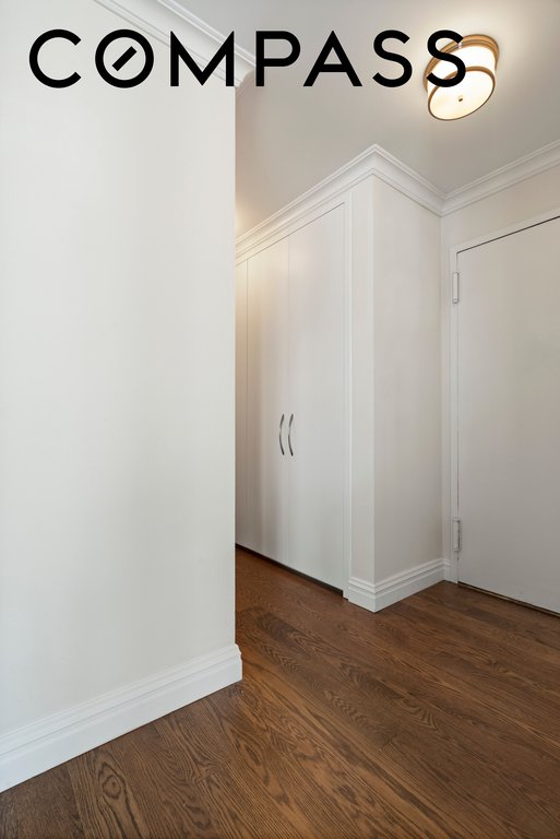 555 Main Street, Unit 411 photo 4