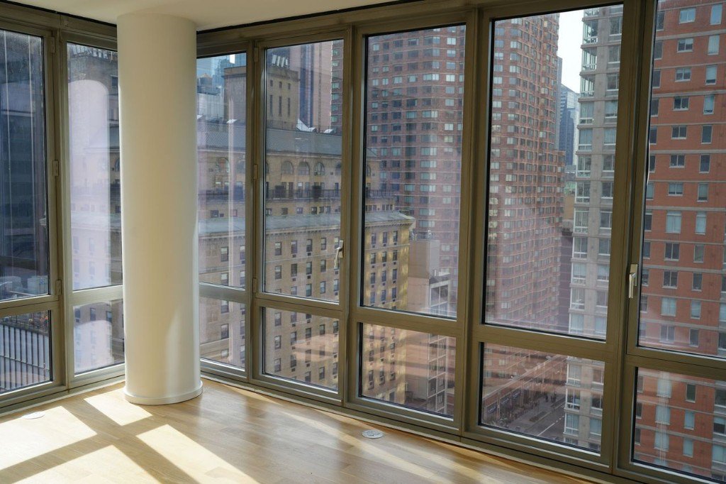 310 West 52nd Street, Unit 18A photo 3