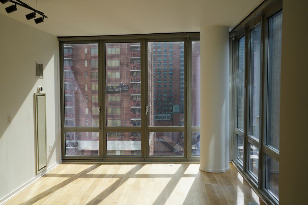 310 West 52nd Street, Unit 18A photo 4