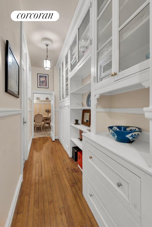 258 Riverside Drive, Unit 1B photo 6
