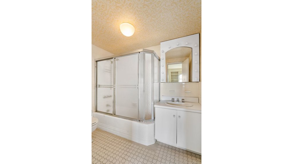 200 East End Avenue, Unit 12F photo 16