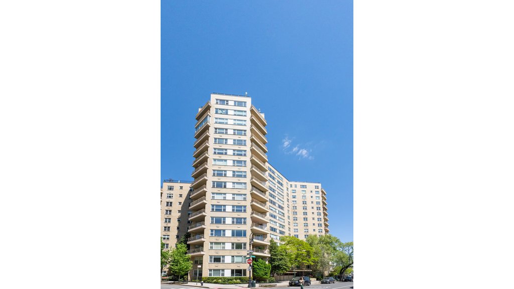 200 East End Avenue, Unit 12F photo 19