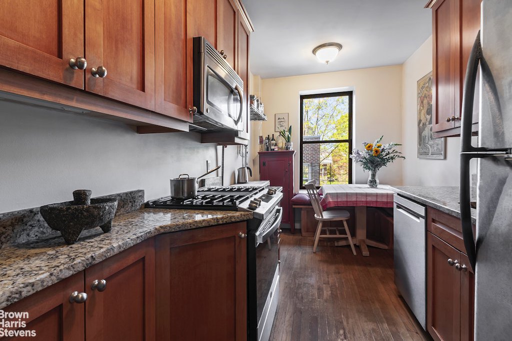4414 Cayuga Avenue, Unit 1D