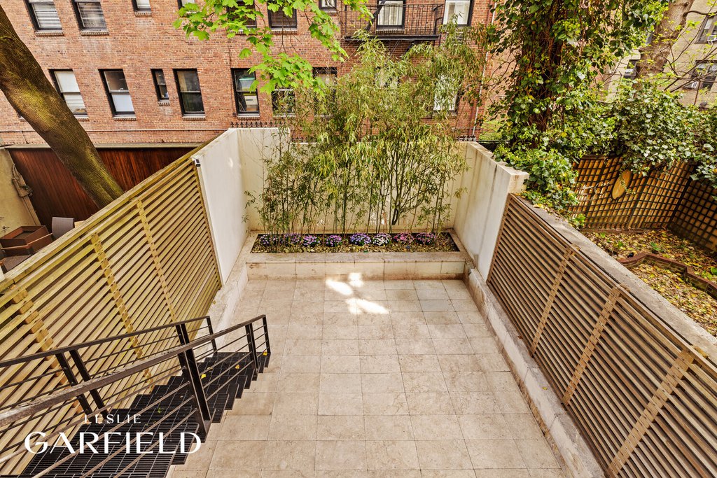 338 East 69th Street – For Sale photo 5
