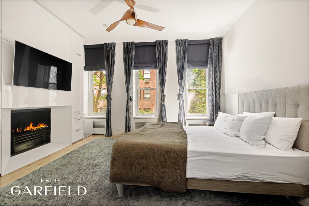 338 East 69th Street – For Sale photo 8