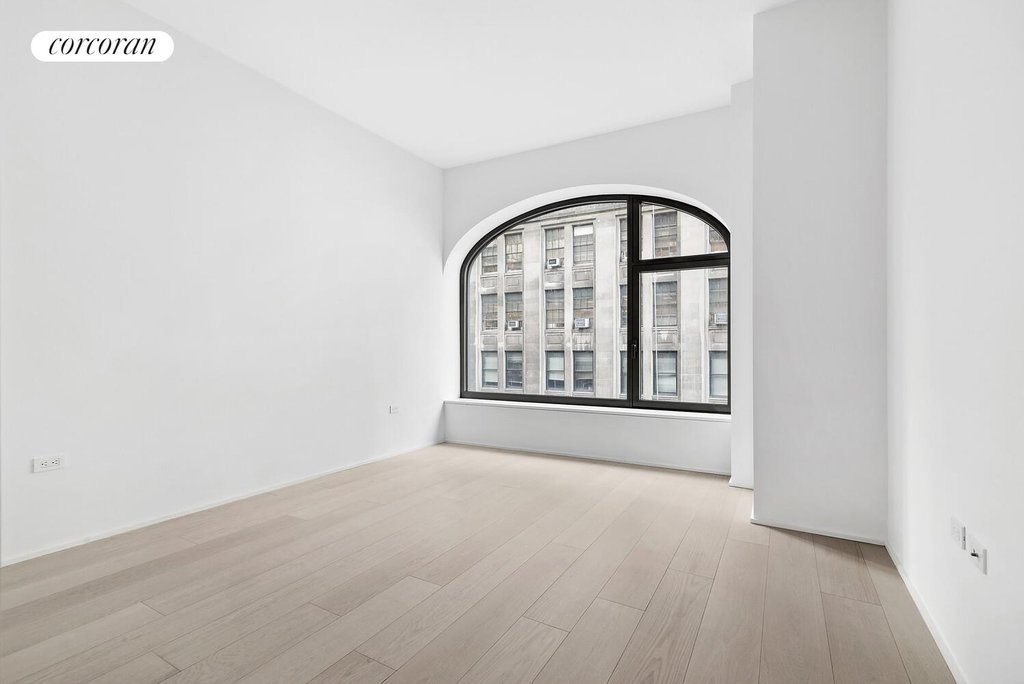 130 William Street, Unit 10B photo 4