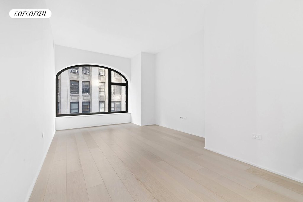 130 William Street, Unit 10B photo 2