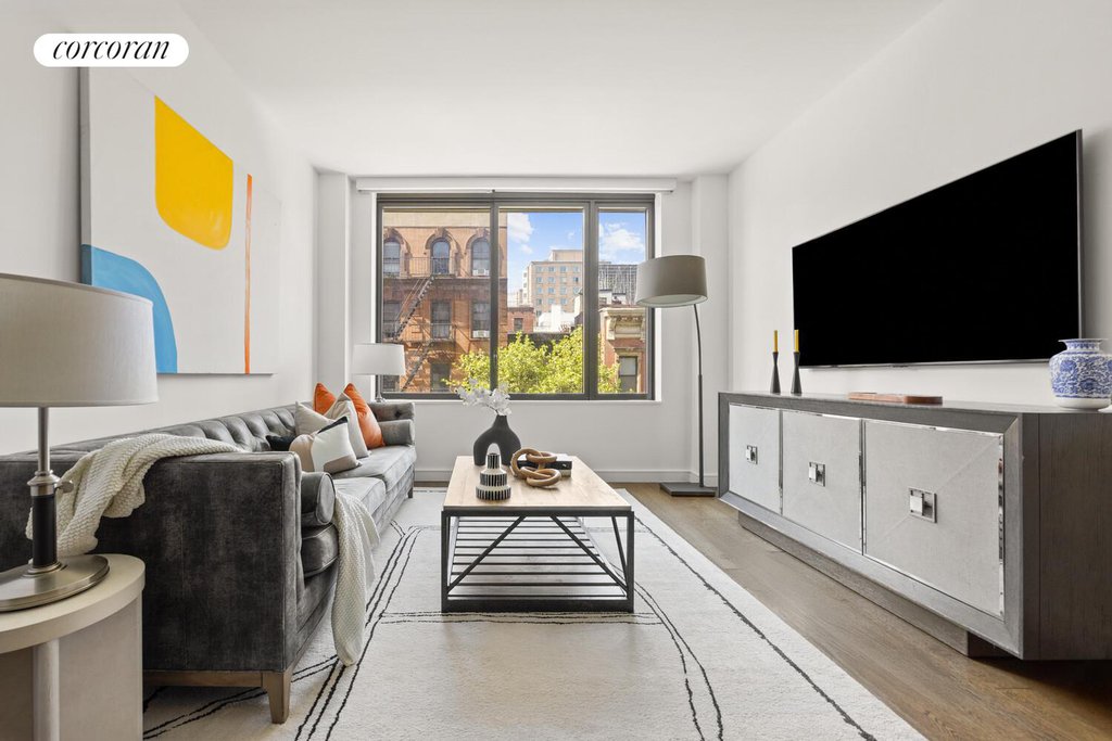 211 East 13th Street, Unit 5H