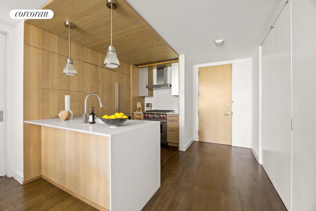 211 East 13th Street, Unit 5H photo 5