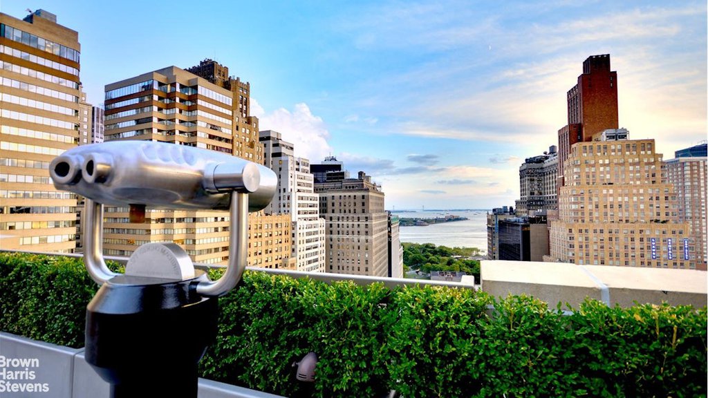 88 Greenwich Street, Unit 428 photo 13