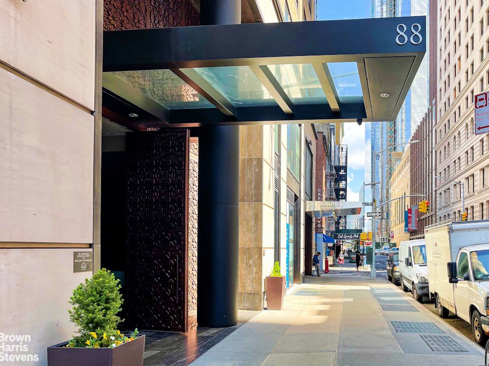 88 Greenwich Street, Unit 428 photo 16