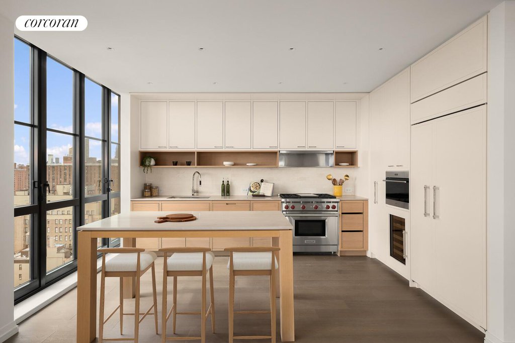 250 West 96th Street, Unit 21C photo 2