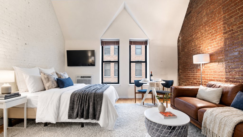 56 West 82nd Street, Unit 16 photo 3