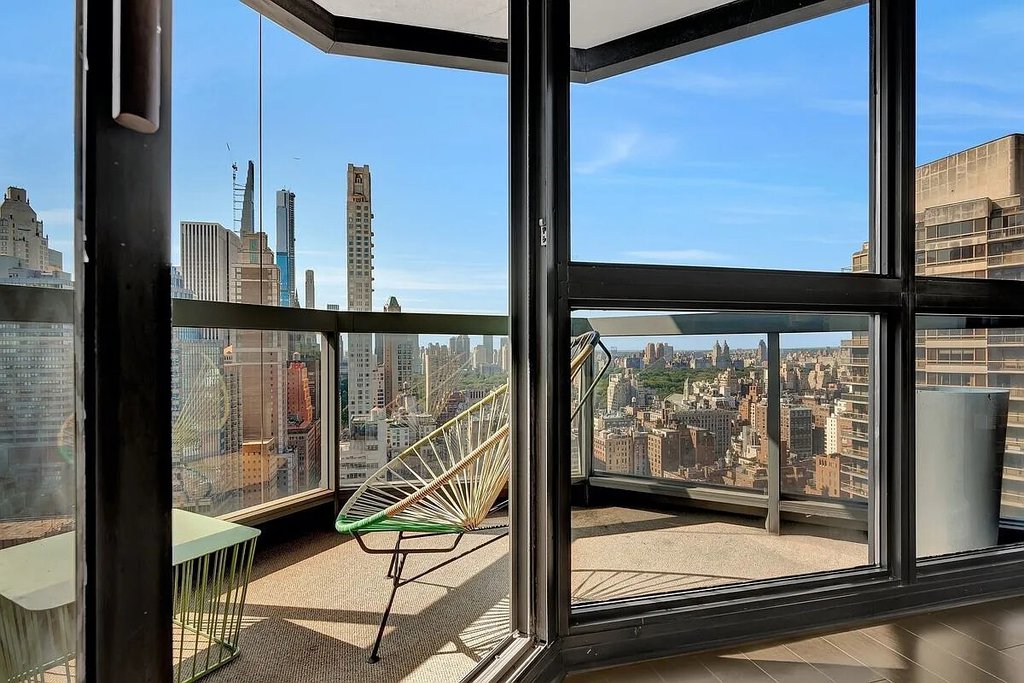 200 East 61st Street, Unit 35B photo 14