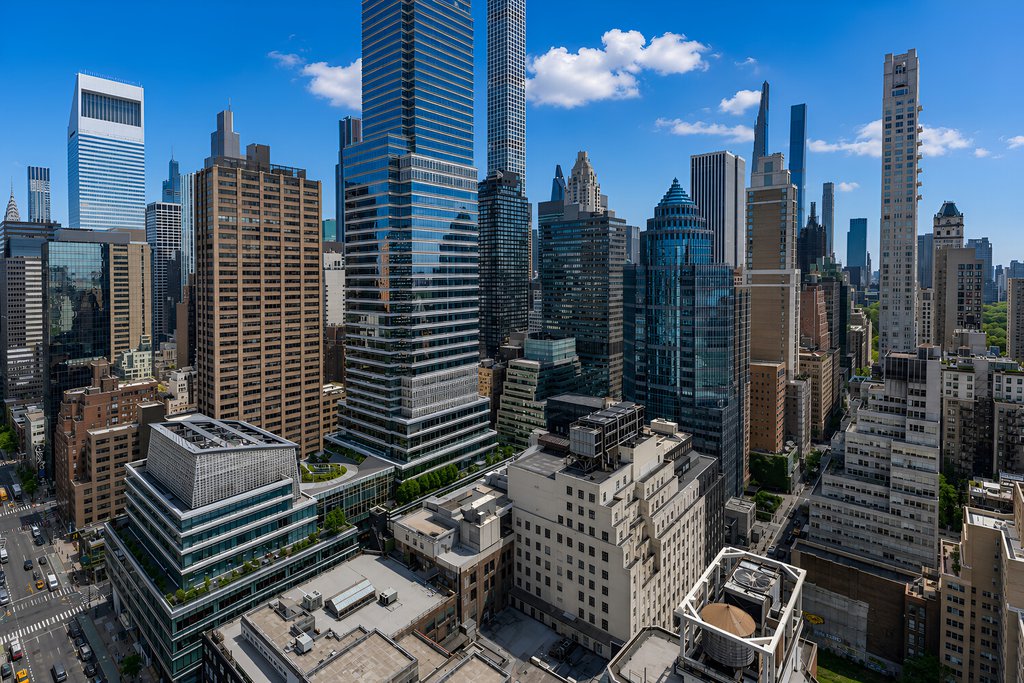 200 East 61st Street, Unit 35B photo 6