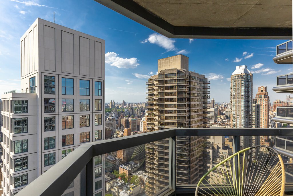 200 East 61st Street, Unit 35B photo 7