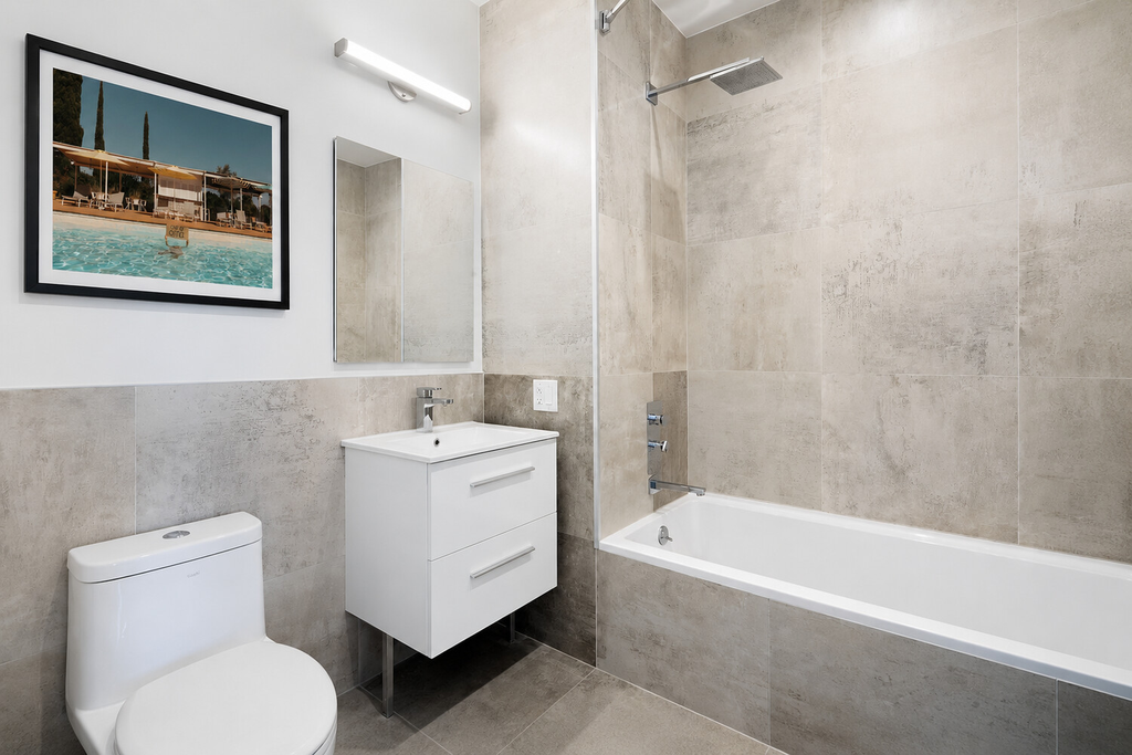 160 West Street, Unit PHC photo 9