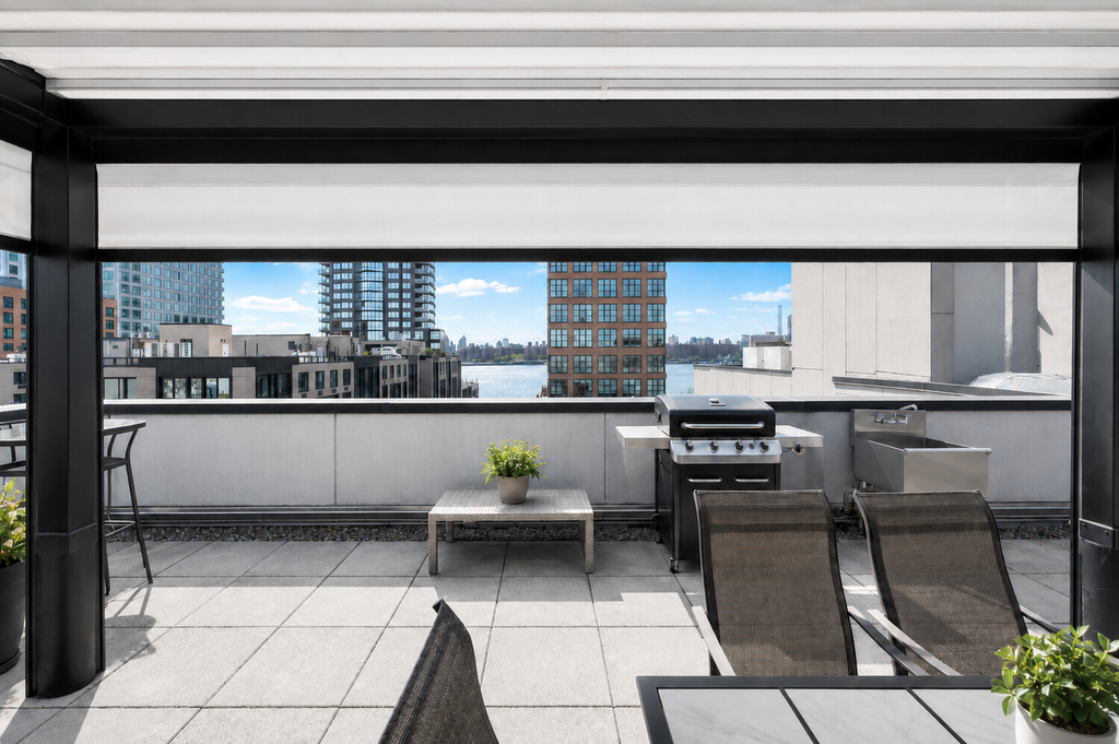 160 West Street, Unit PHC photo 11