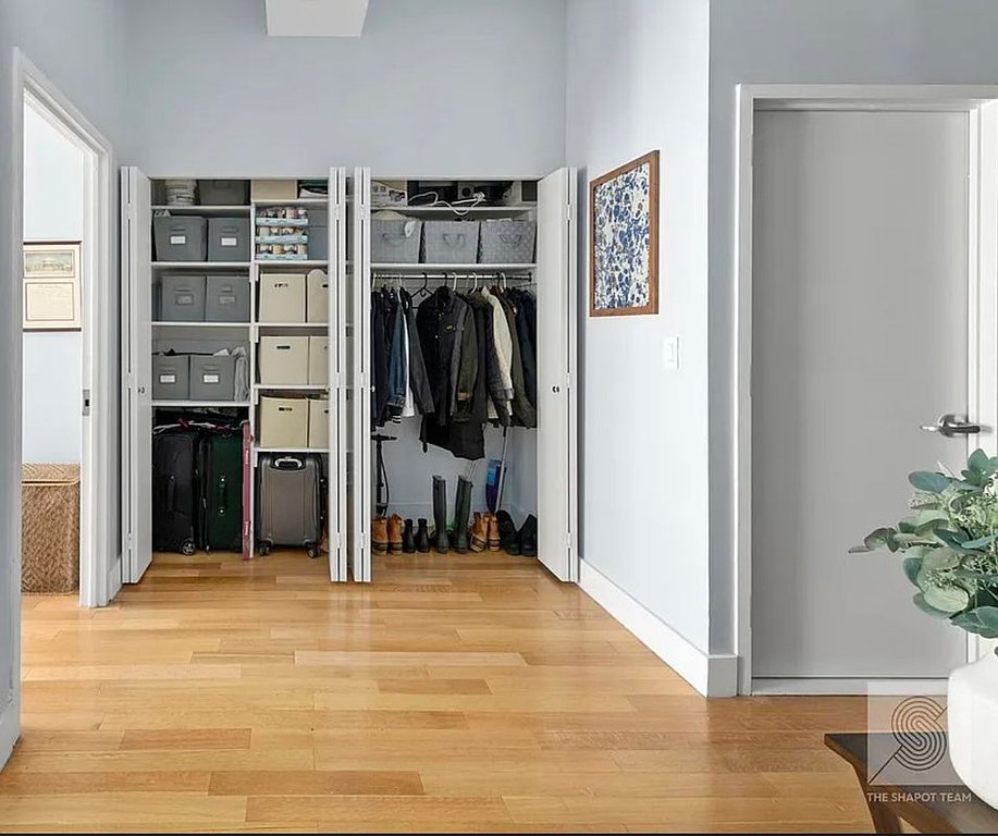 99 John Street, Unit 619 photo 3