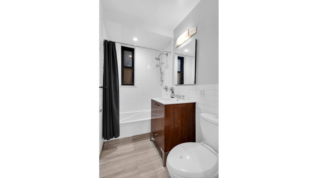 100 West 12th Street, Unit 2D photo 7