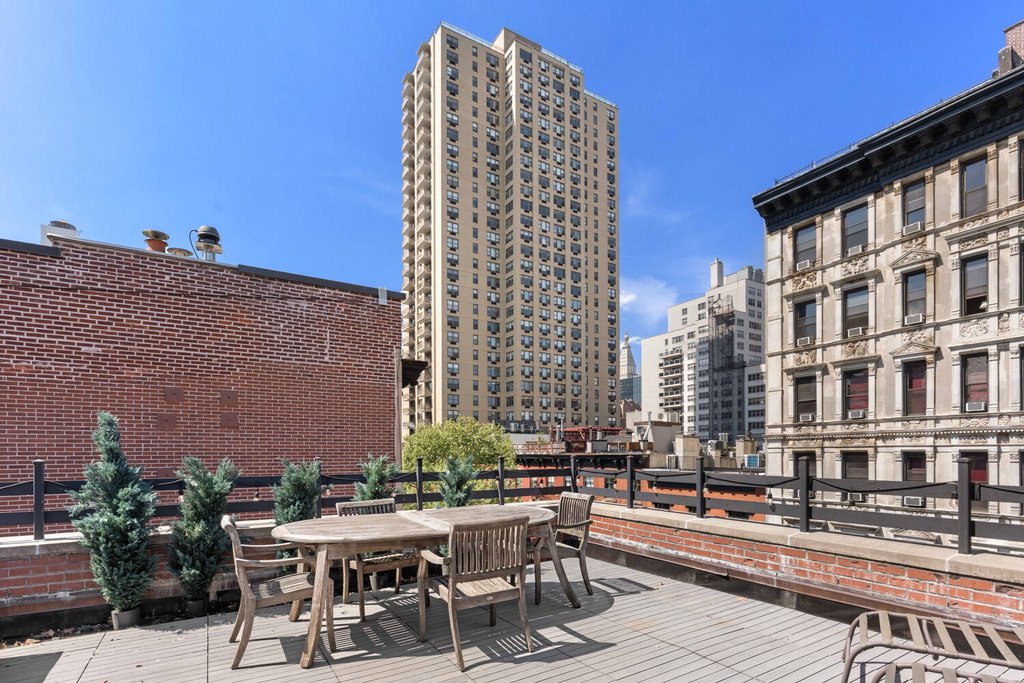 1 Rutherford Place, Unit 5R photo 2
