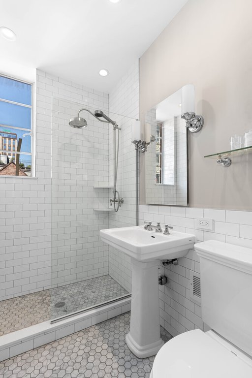 1 Rutherford Place, Unit 5R photo 7