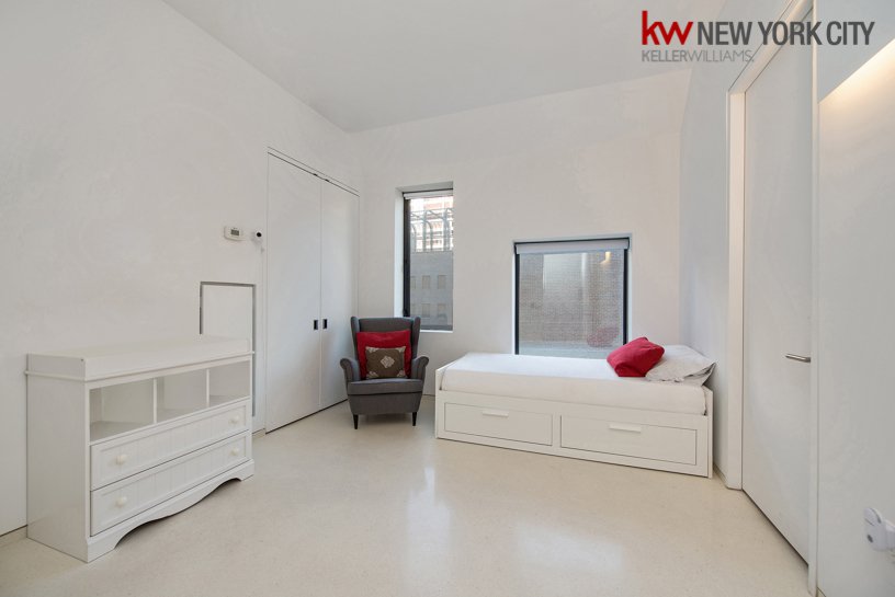 100 Eleventh Avenue, Unit 8D photo 9