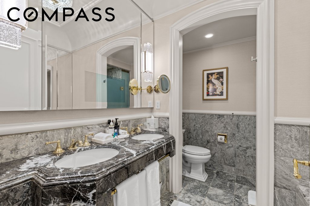 2 East 55th Street, Unit 918W17 photo 7