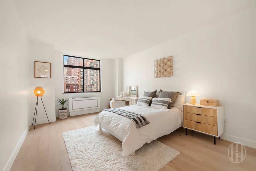 350 Albany Street, Unit 8A photo 12