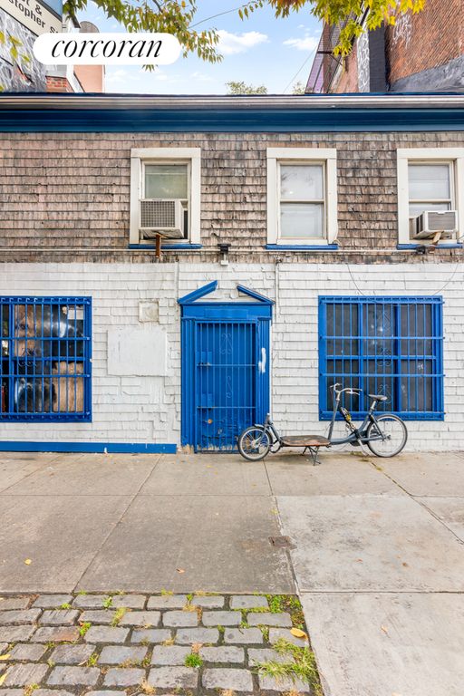392 West Street