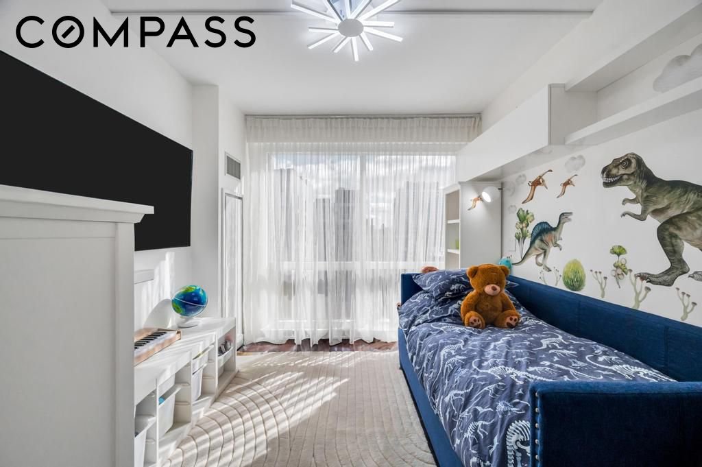 2628 Broadway, Unit 15B photo 12