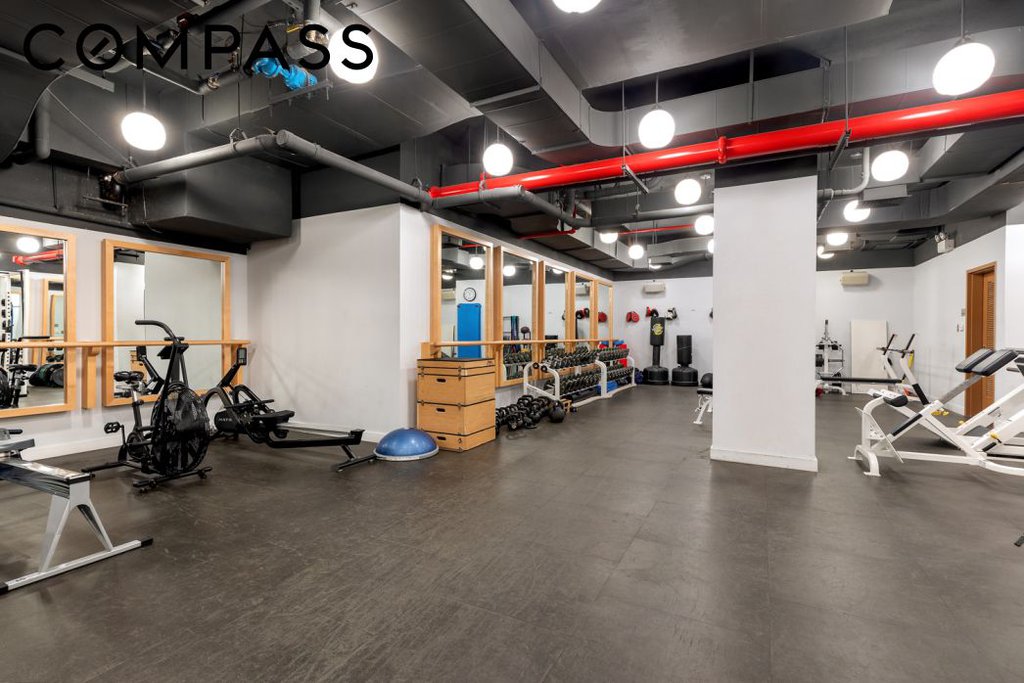 2628 Broadway, Unit 15B photo 19