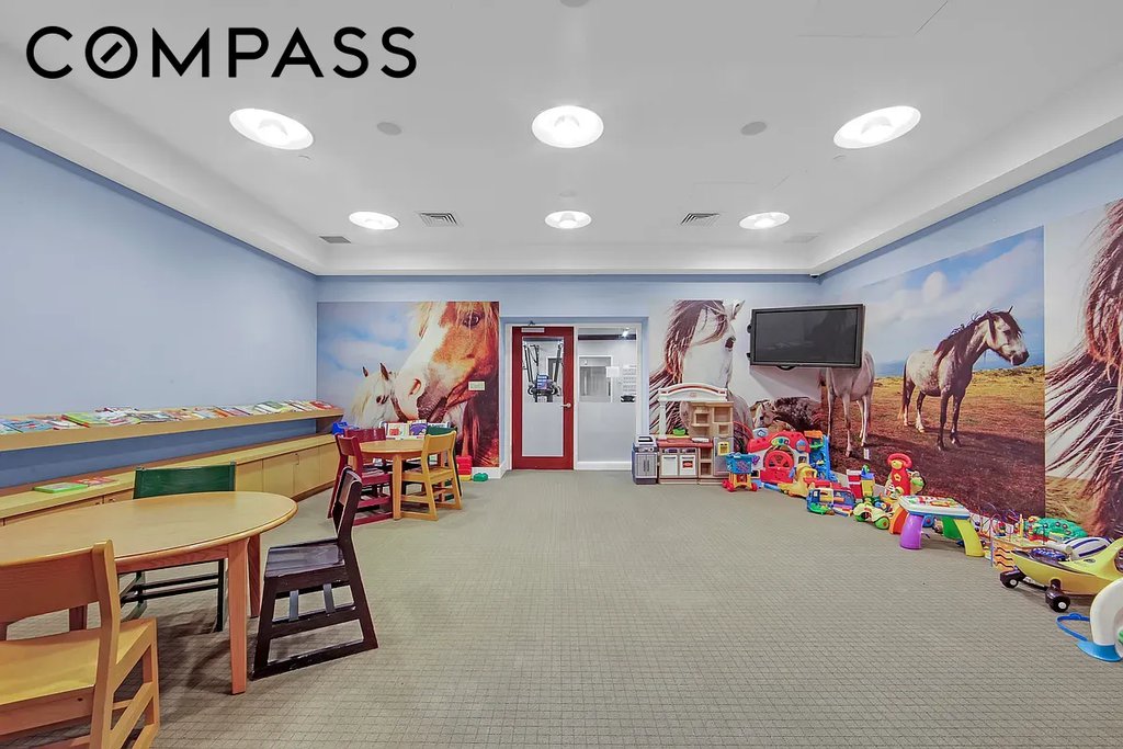 2628 Broadway, Unit 15B photo 20