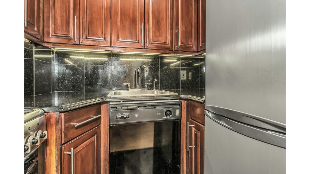 2 Tudor City Place, Unit 3MS photo 9