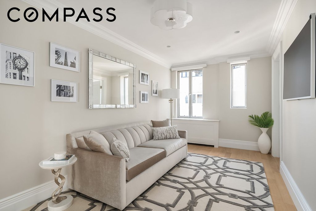 930 Fifth Avenue, Unit 18A photo 13