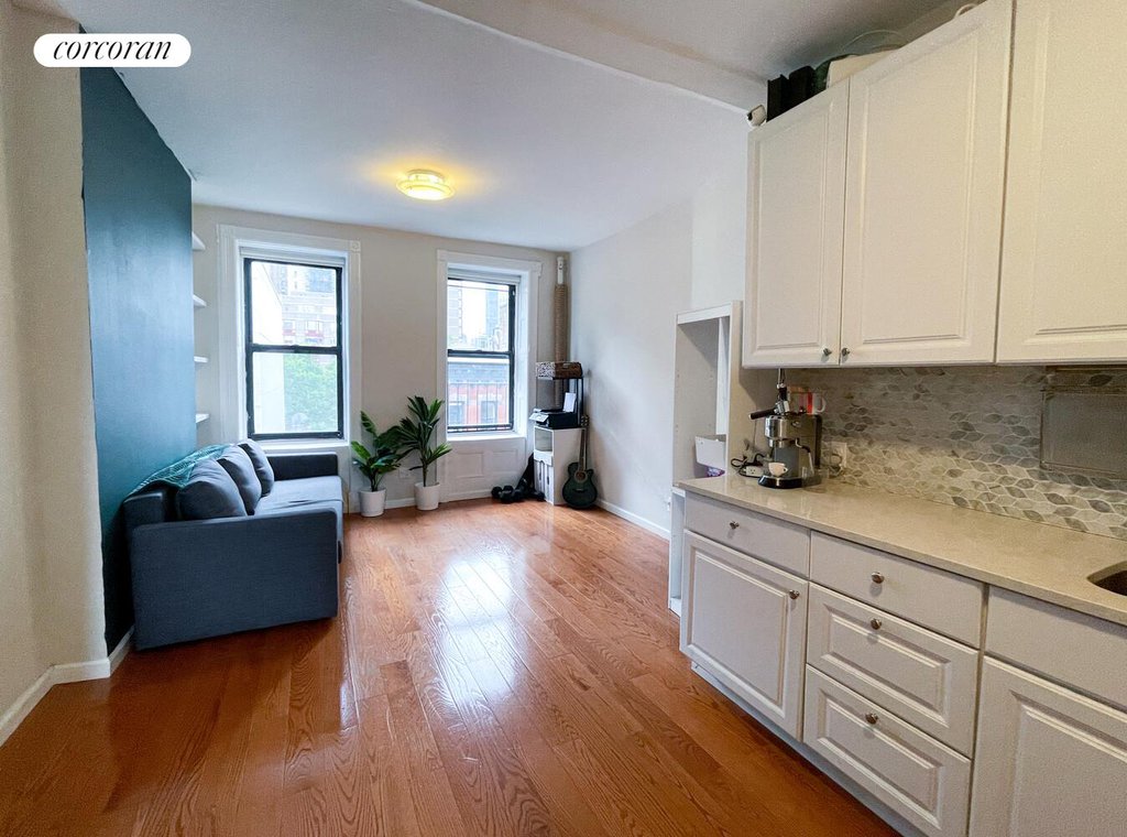 349 West 44th Street, Unit 5FE