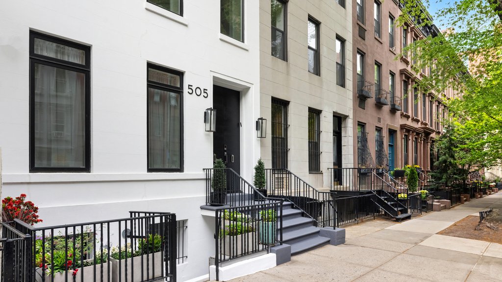 505 East 84th Street – For Sale photo 31