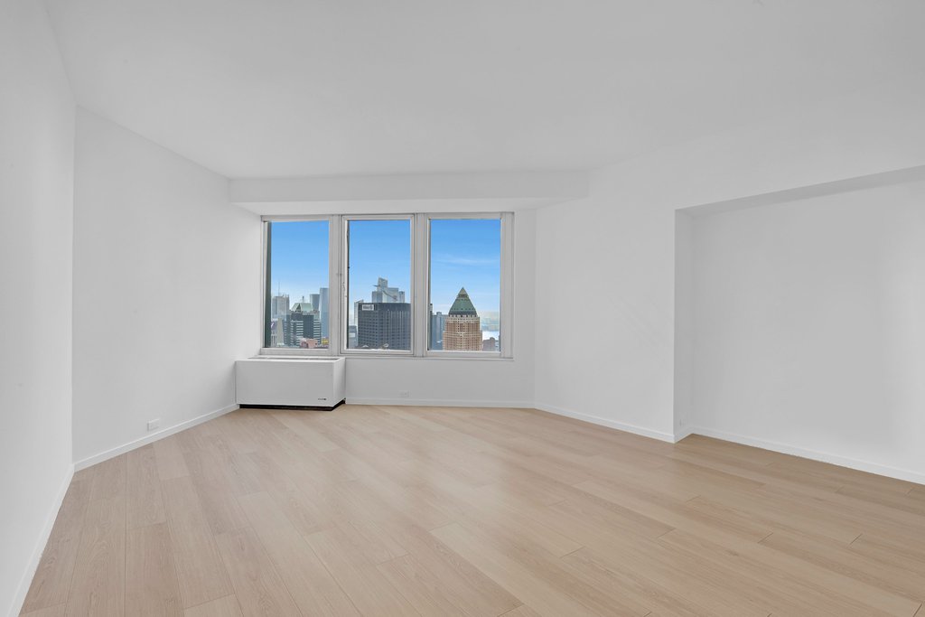 150 West 56th Street, Unit 5505 photo 4