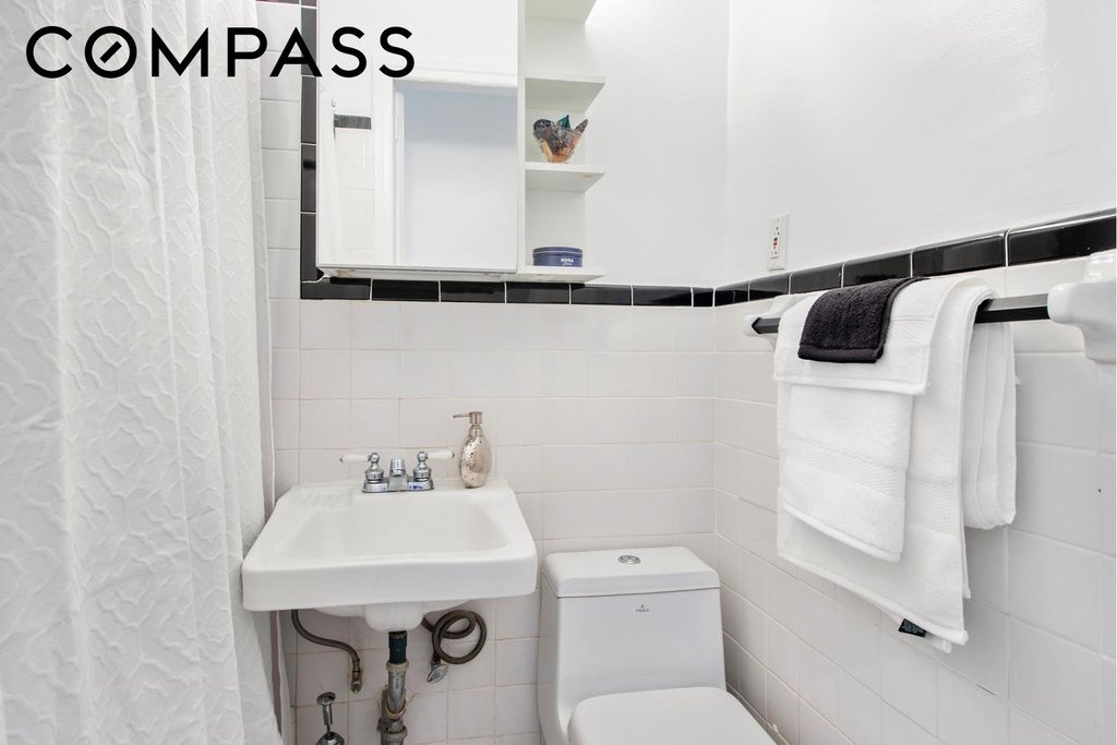 244 Riverside Drive, Unit 6K photo 10