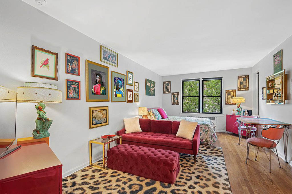 54 East 8th Street, Unit 4D