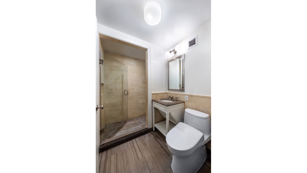 530 Park Avenue, Unit 5J photo 9