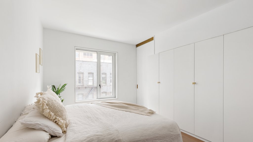 345 West 14th Street, Unit 6C photo 6