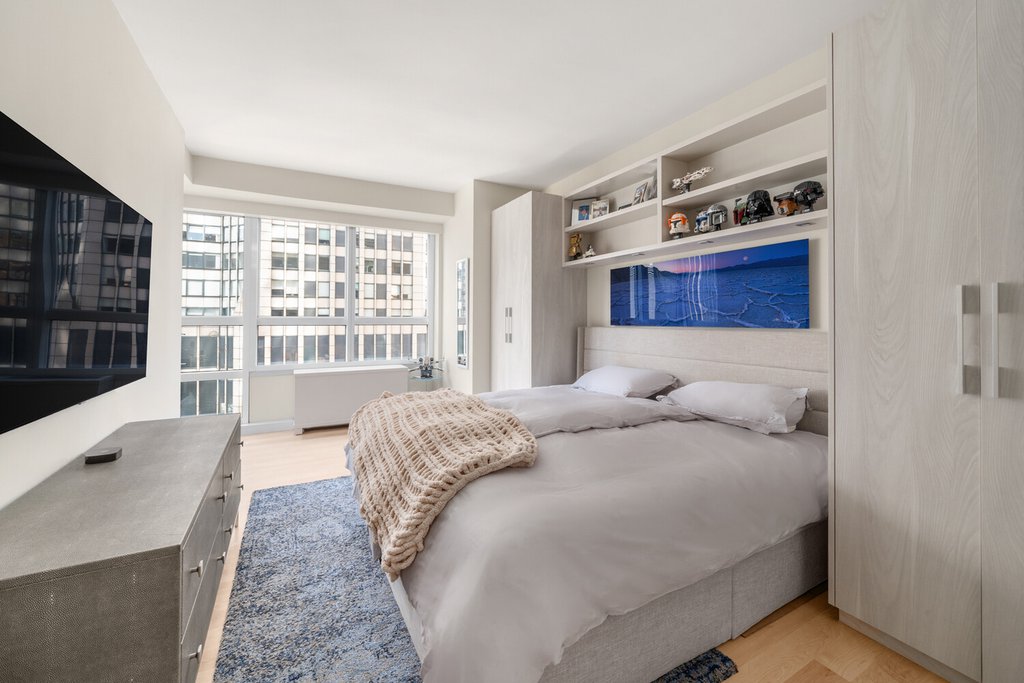 146 West 57th Street, Unit 39D photo 9