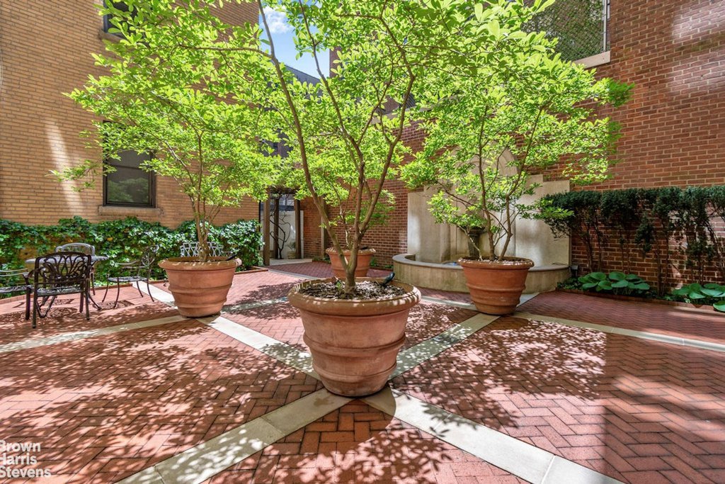 1349 Lexington Avenue, Unit 7A photo 9