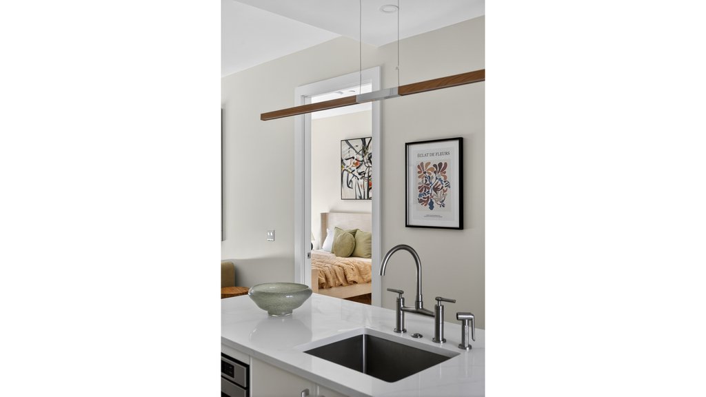 222 16th Street, Unit 3C photo 5