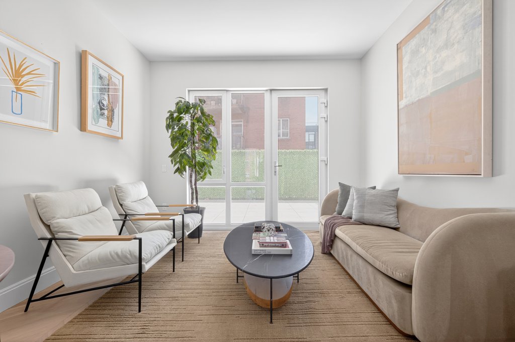 222 16th Street, Unit 3C